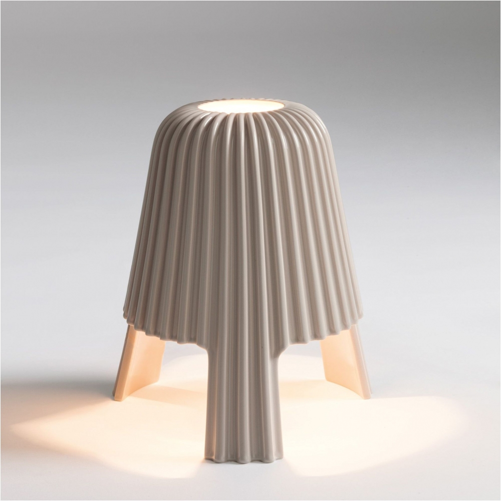 Bosa lampada da tavolo Silk