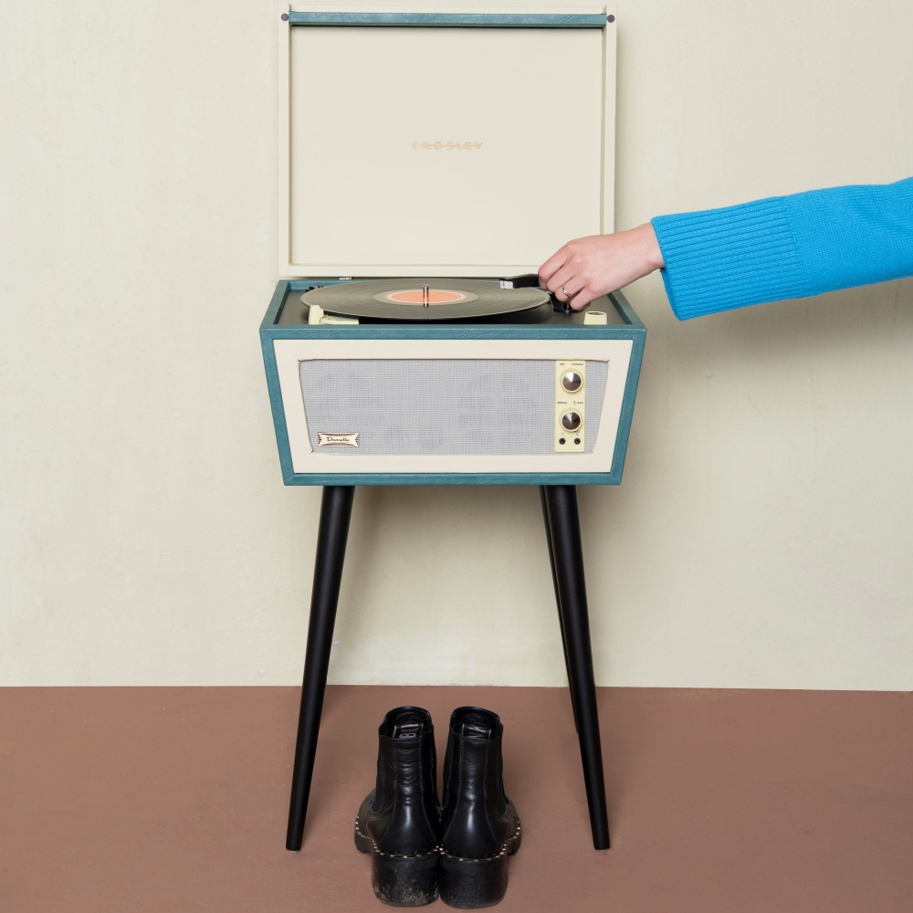 Crosley Sterling turntable