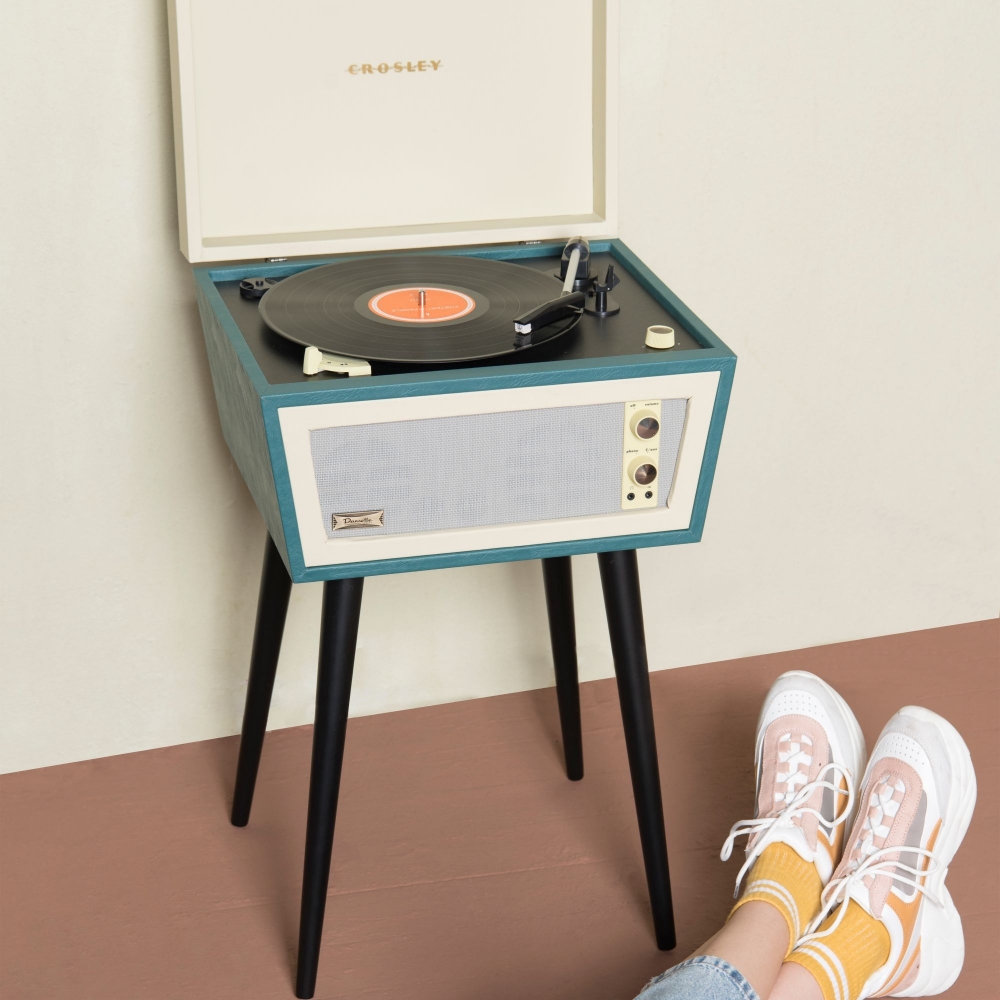 Crosley Sterling turntable