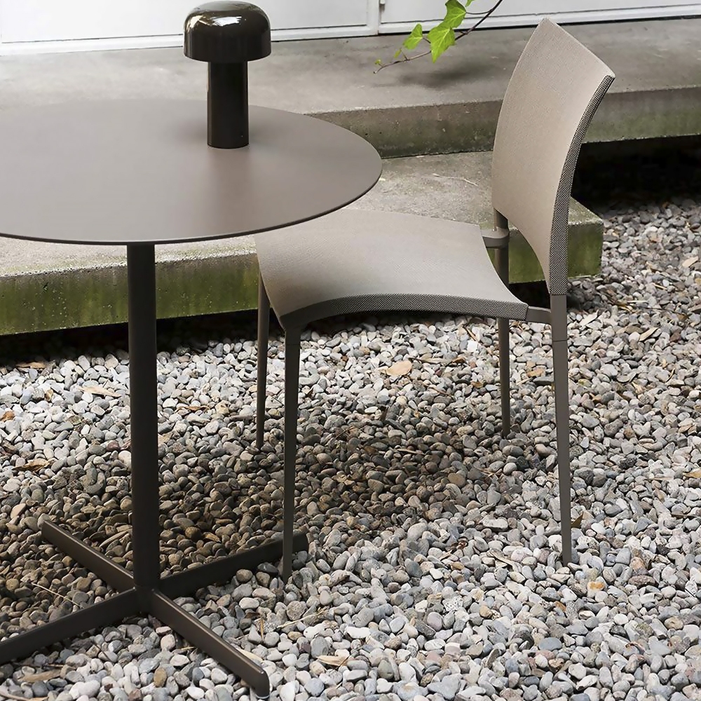 Desalto Tavolino Bistrot Kobe cm 69x69 (4 razze)