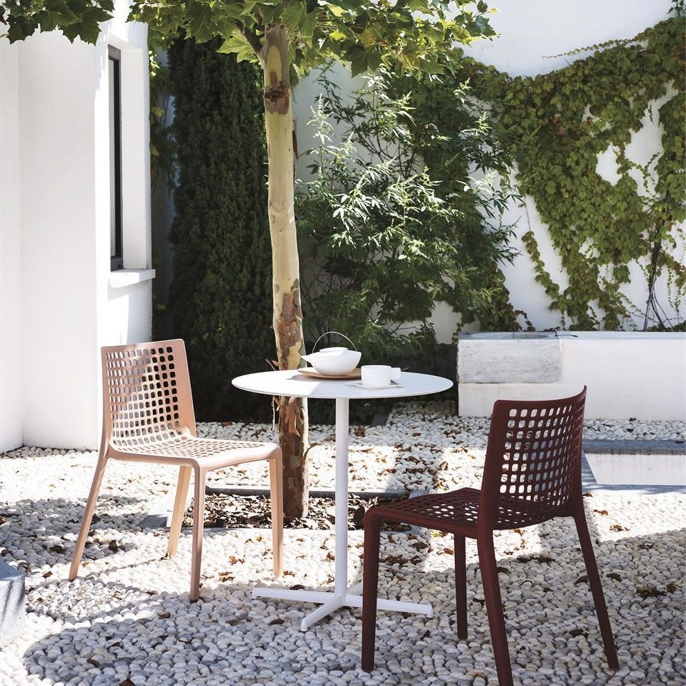 Desalto Tavolino Bistrot Kobe cm 69x69 (4 razze)