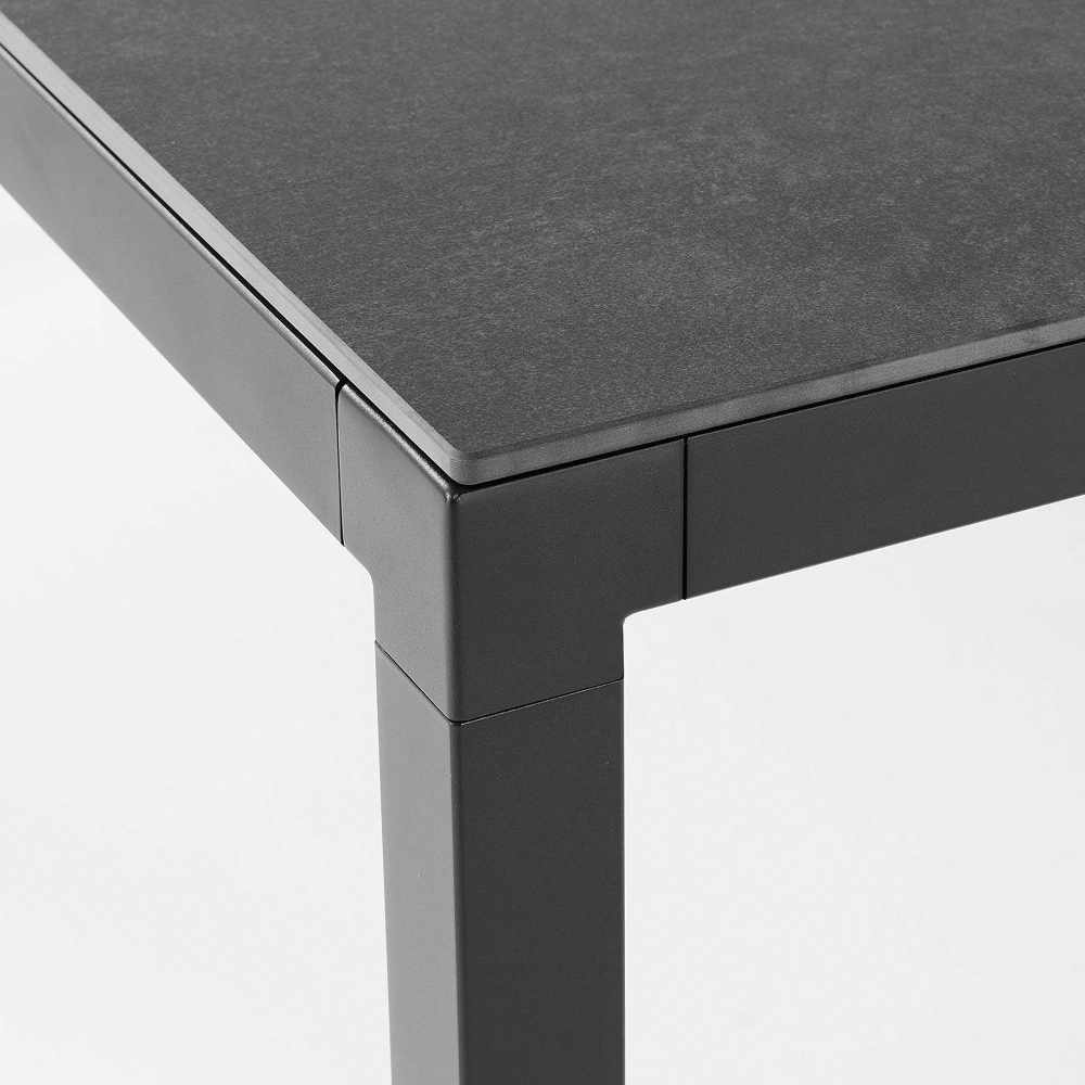 Desalto Tavolo Helsinki 30 Home cm 118x118