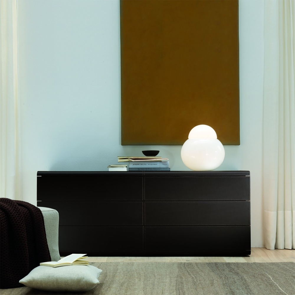 Fontana Arte Daruma medium table lamp