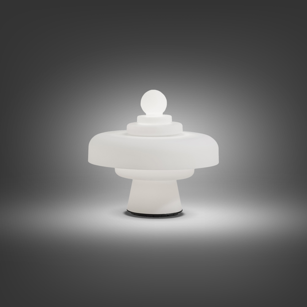 Fontana Arte Lampada da tavolo Regina