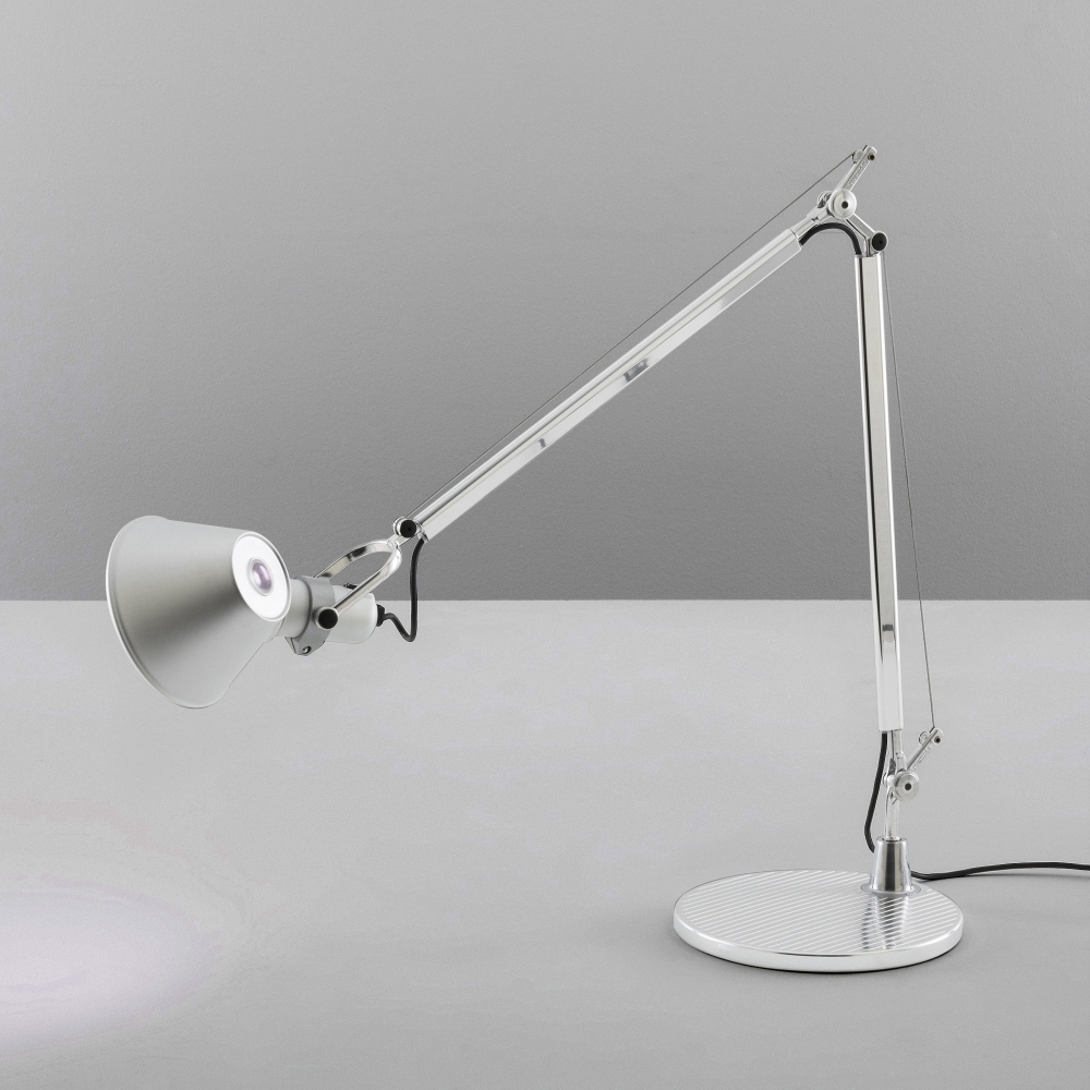 Artemide Lampada Da Tavolo Tolomeo