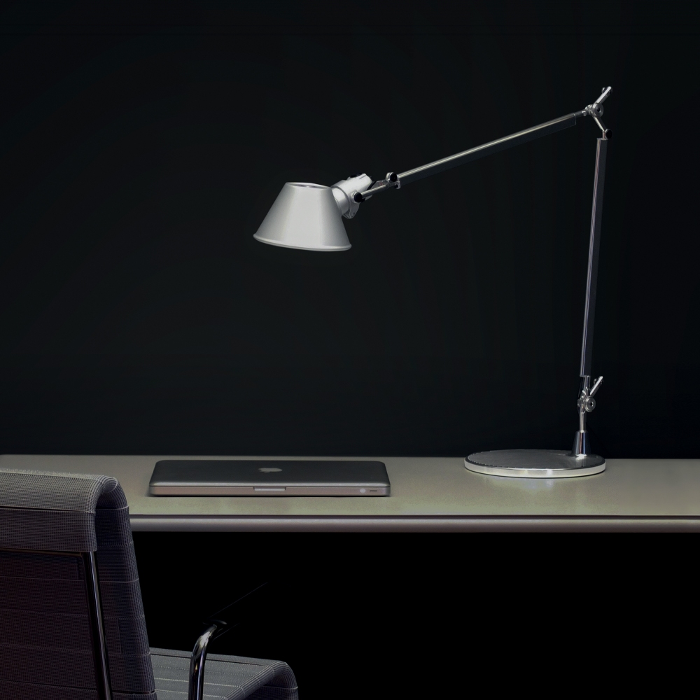 Artemide Lampada Da Tavolo Tolomeo