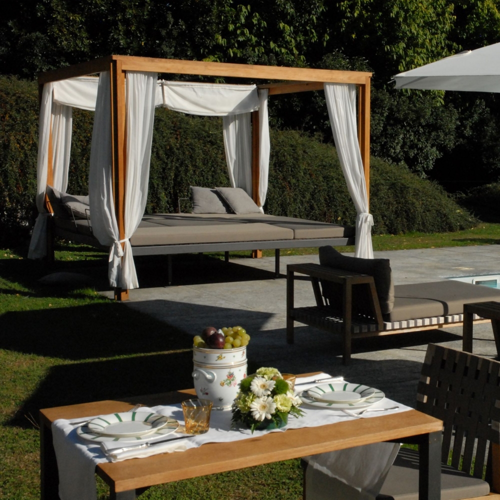 Geminiano Cozzi Piatto dessert Striche Verdi e Oro cm. 22