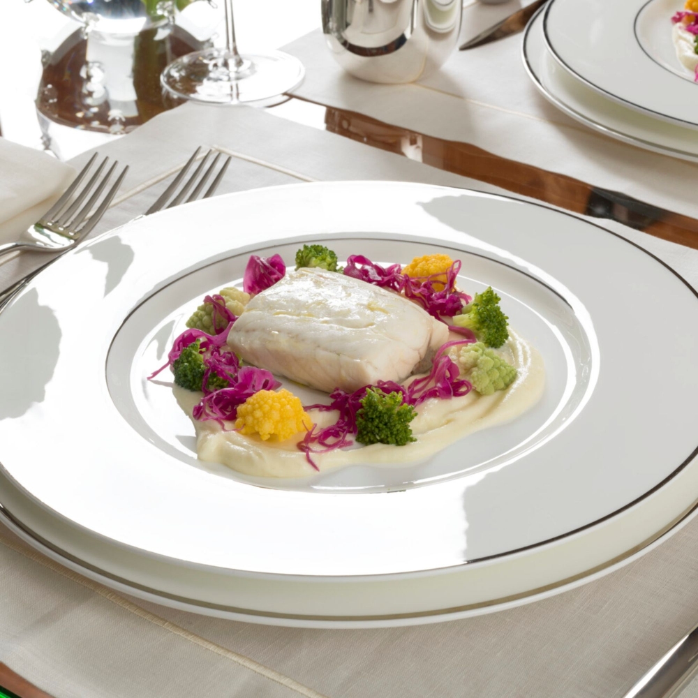 Geminiano Cozzi Piatto piano Ducale cm. 27,5