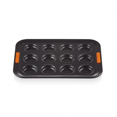 Le Creuset 12 cookies mold... 2