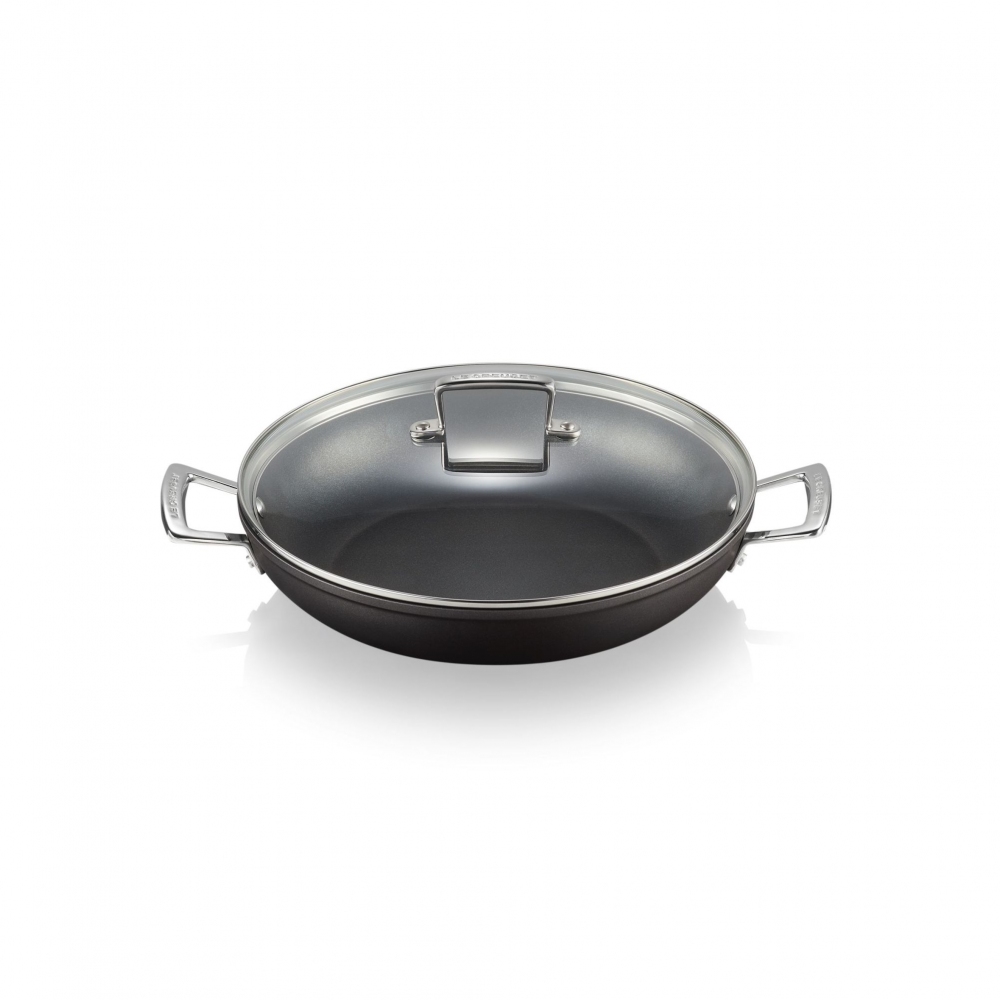 Le Creuset low pan with lid diam. 24 cm