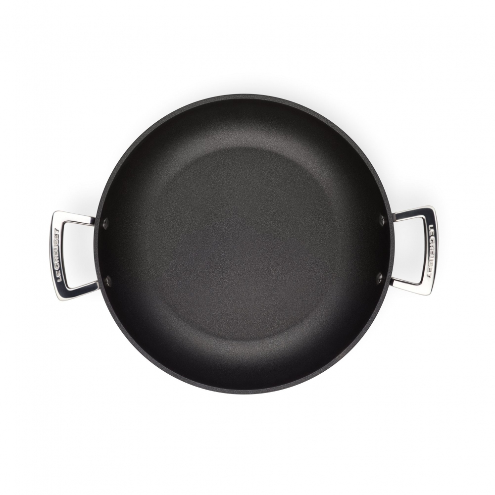 Le Creuset low pan with lid diam. 24 cm