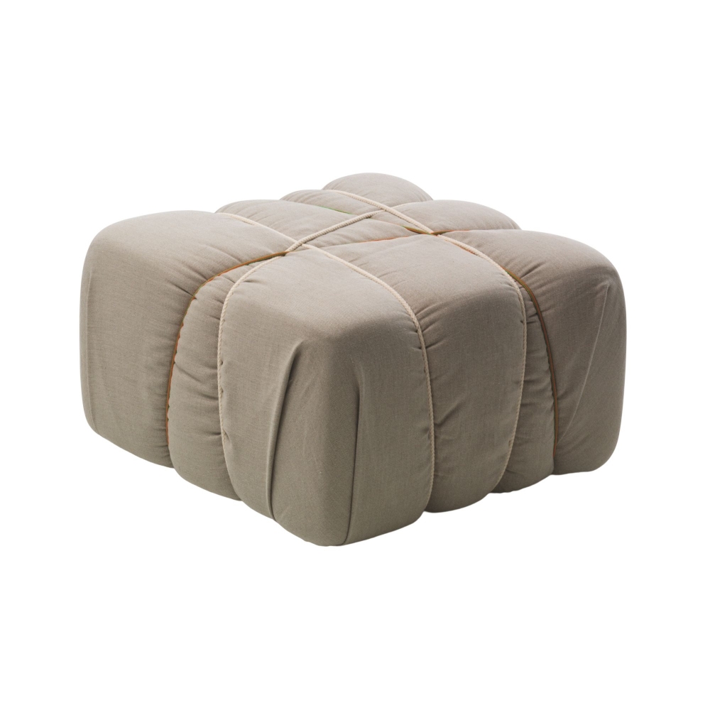 Mogg Che Pakko! Pouf