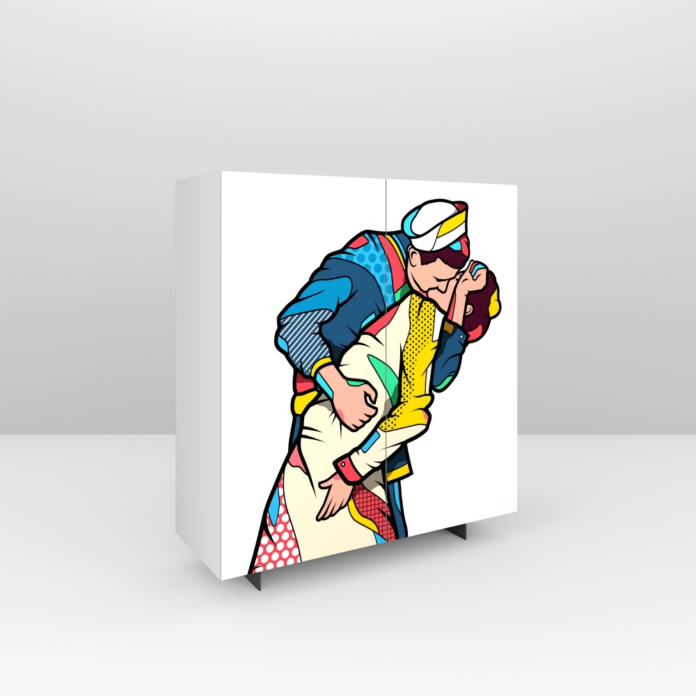 Pictoom Madia 2 ante Kiss