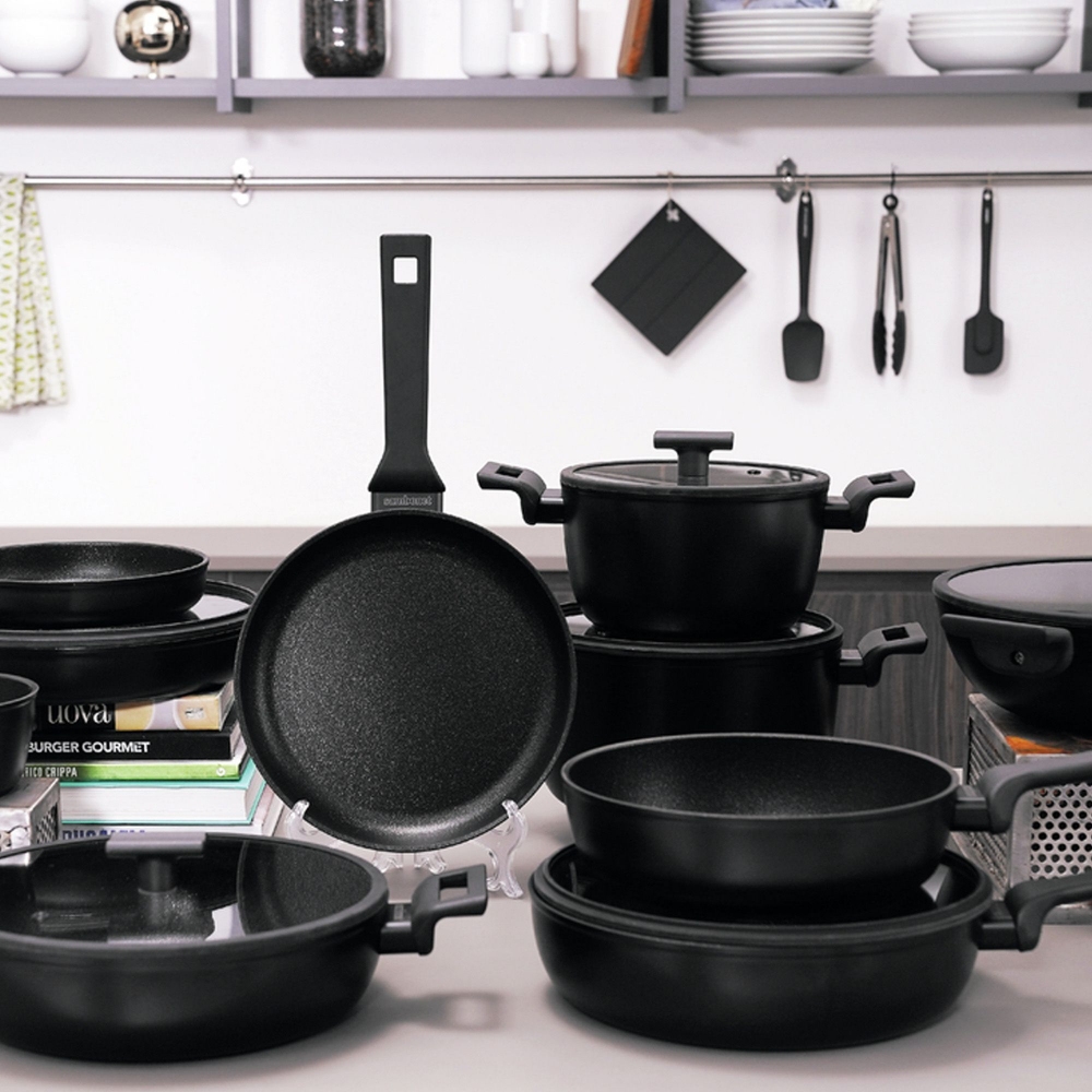 Sambonet Titan Pro non-stick Sauce Pan with lid diam. 20 cm