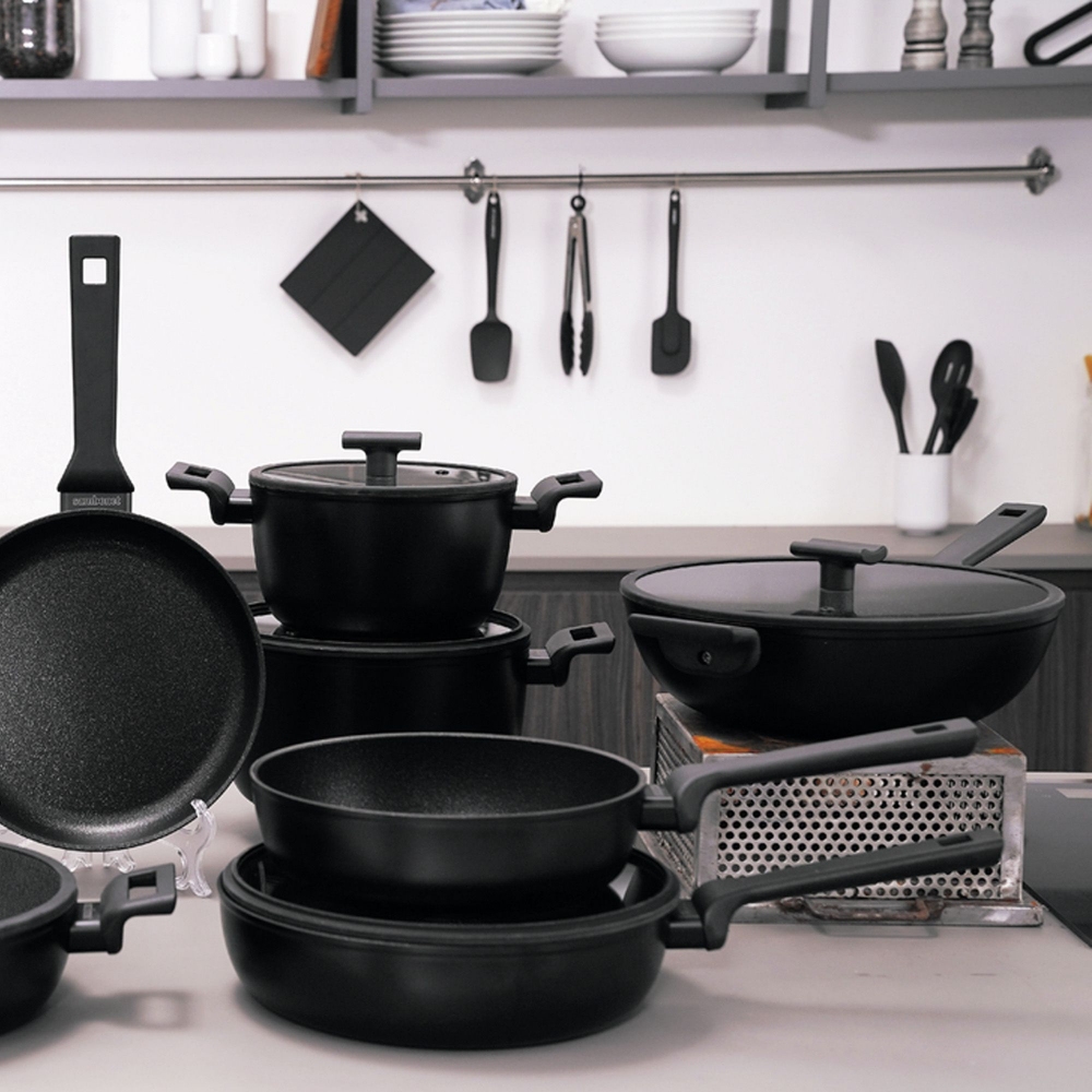 Sambonet Titan Pro non-stick Sauce Pan with lid diam. 24 cm