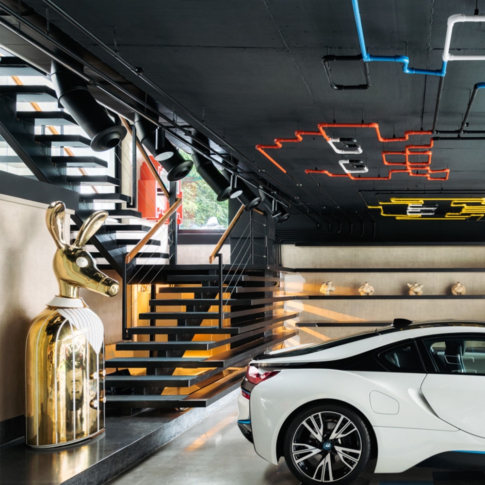 Scarlet Splendour Armadio contenitore Ciuco