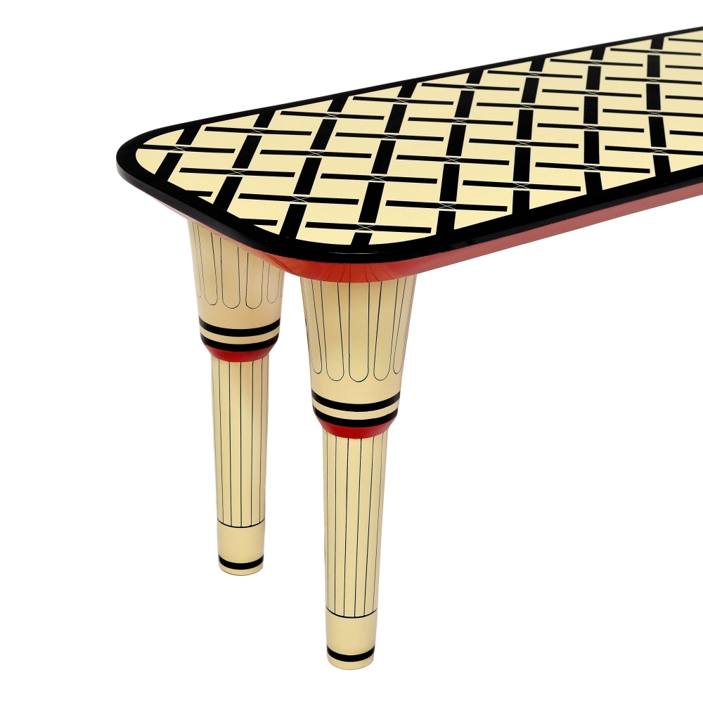 Scarlet Splendour Panca Easy Street