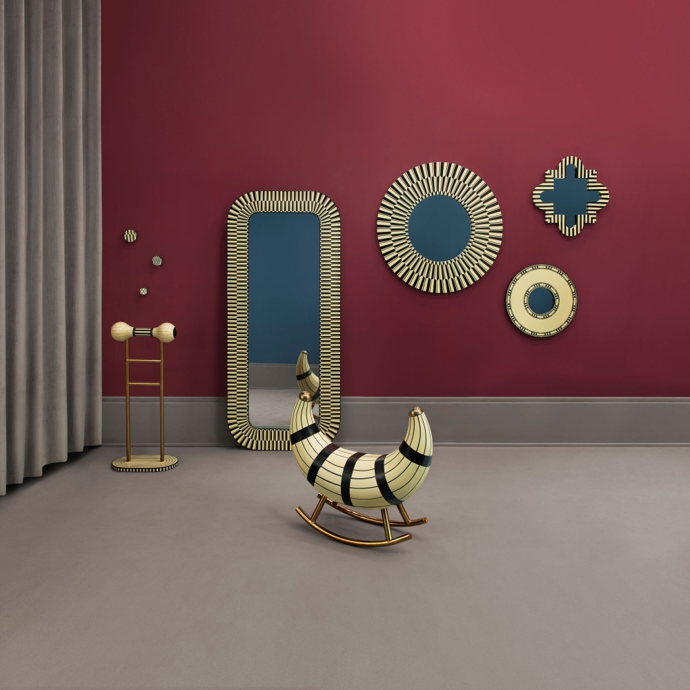 Scarlet Splendour Sedia a dondolo Nanook of the North