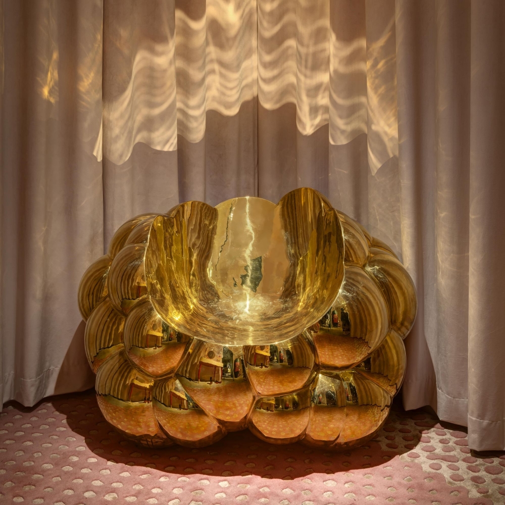 Scarlet Splendour Sedia Wolk