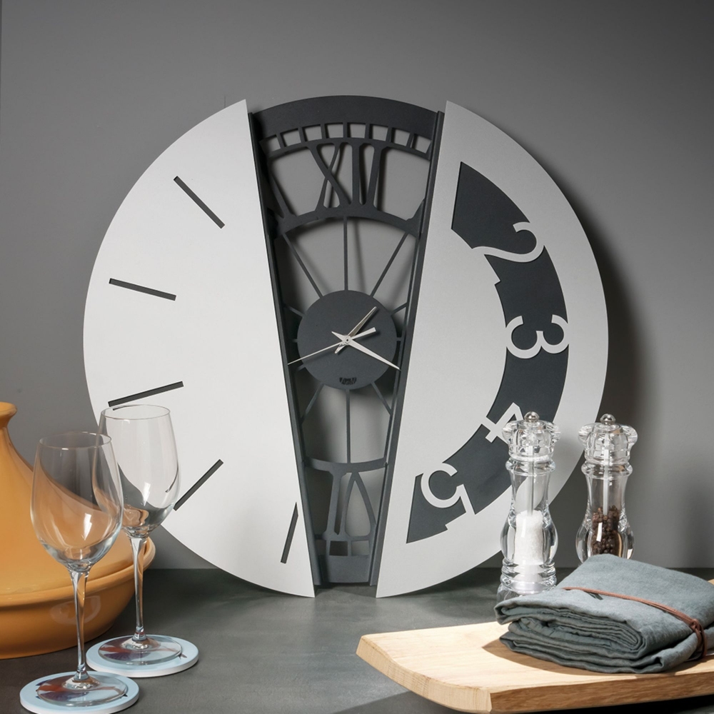 Arti e Mestieri Metamorphosi Wall Clock