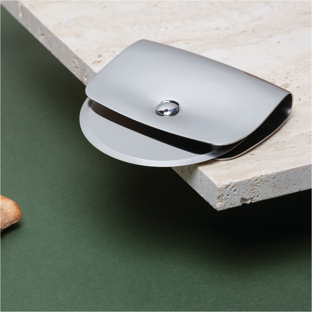 Alessi Taio pizza wheel