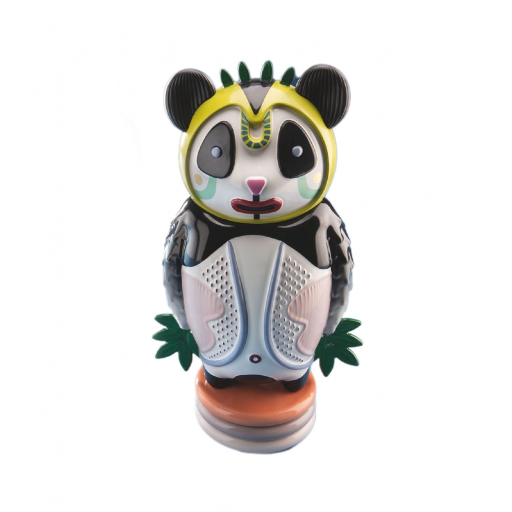 Bosa Bernardo Panda sculpture