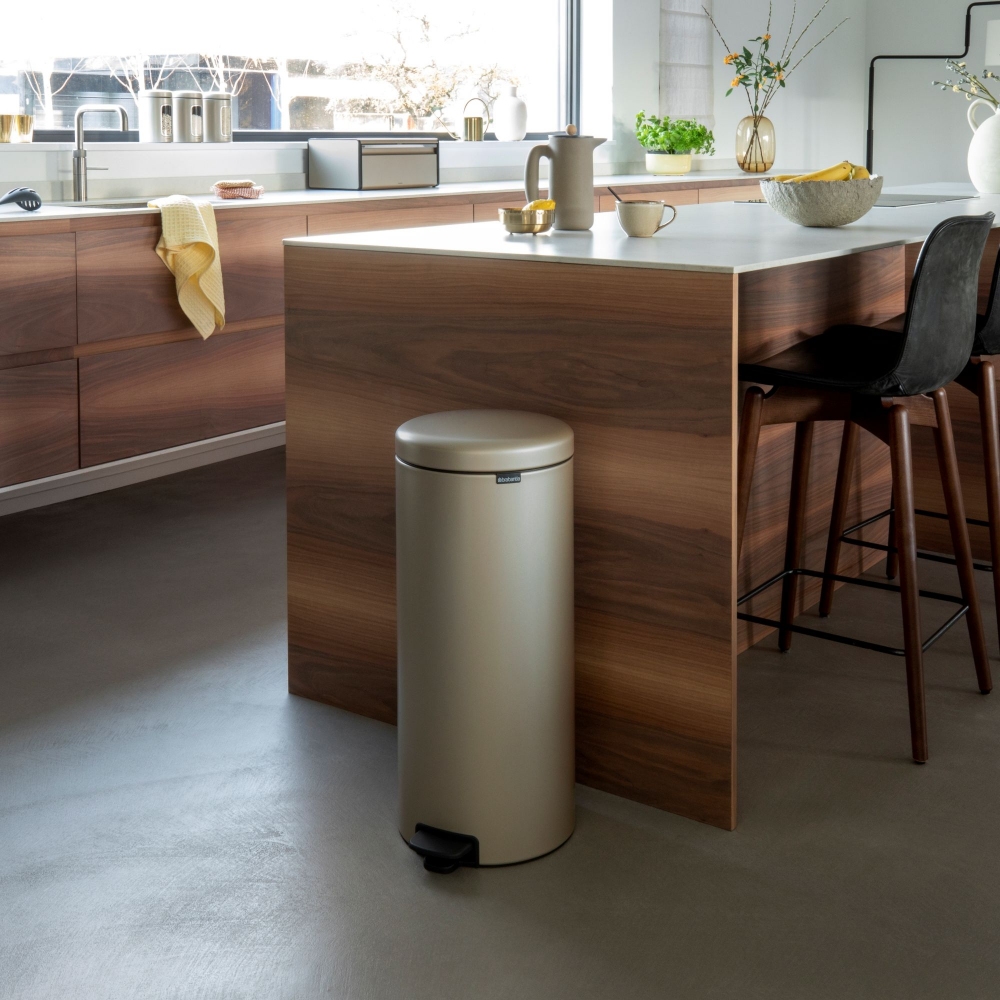 Brabantia NewIcon bin 30 litres