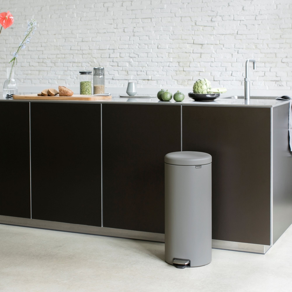 Brabantia NewIcon bin 30 litres