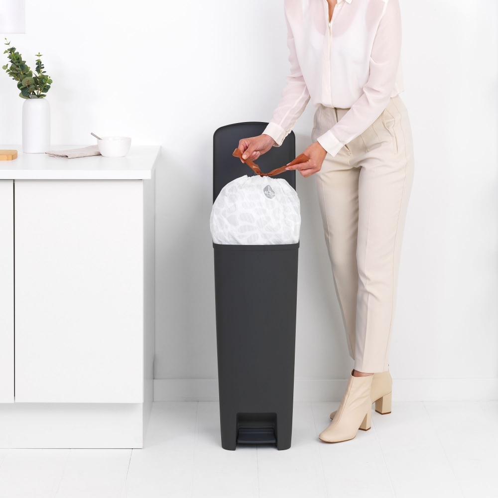 Brabantia StepUp pedal bin 40 litres