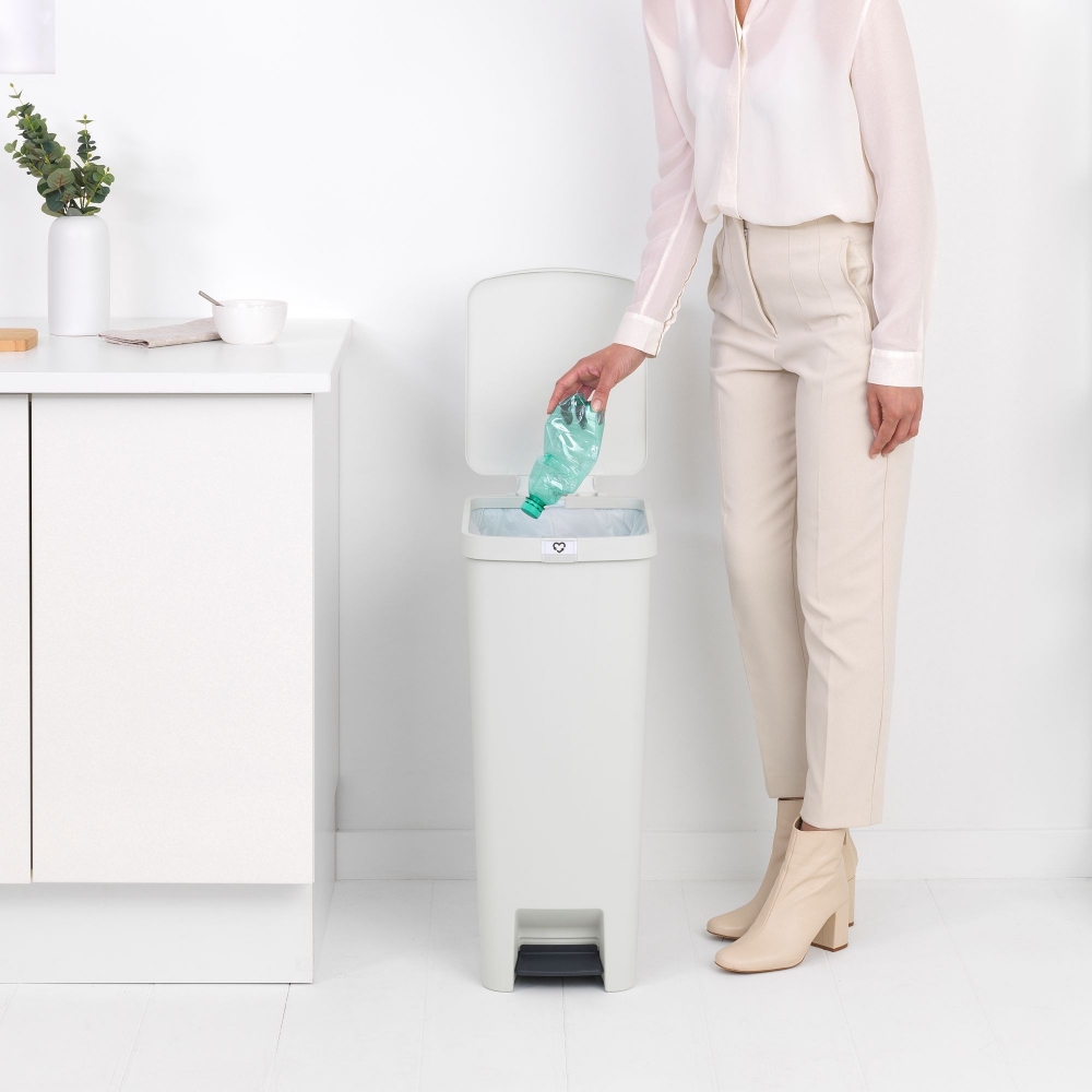 Brabantia Pattumiera a pedale Stepup 40 litri