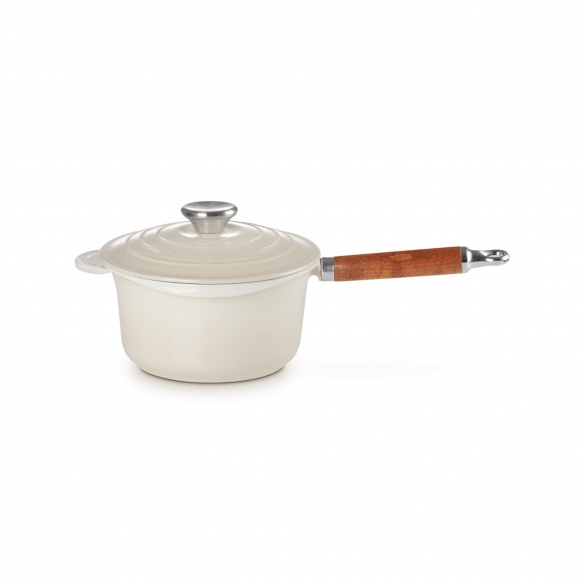 Le Creuset wooden-handled casserole diam. 18 cm