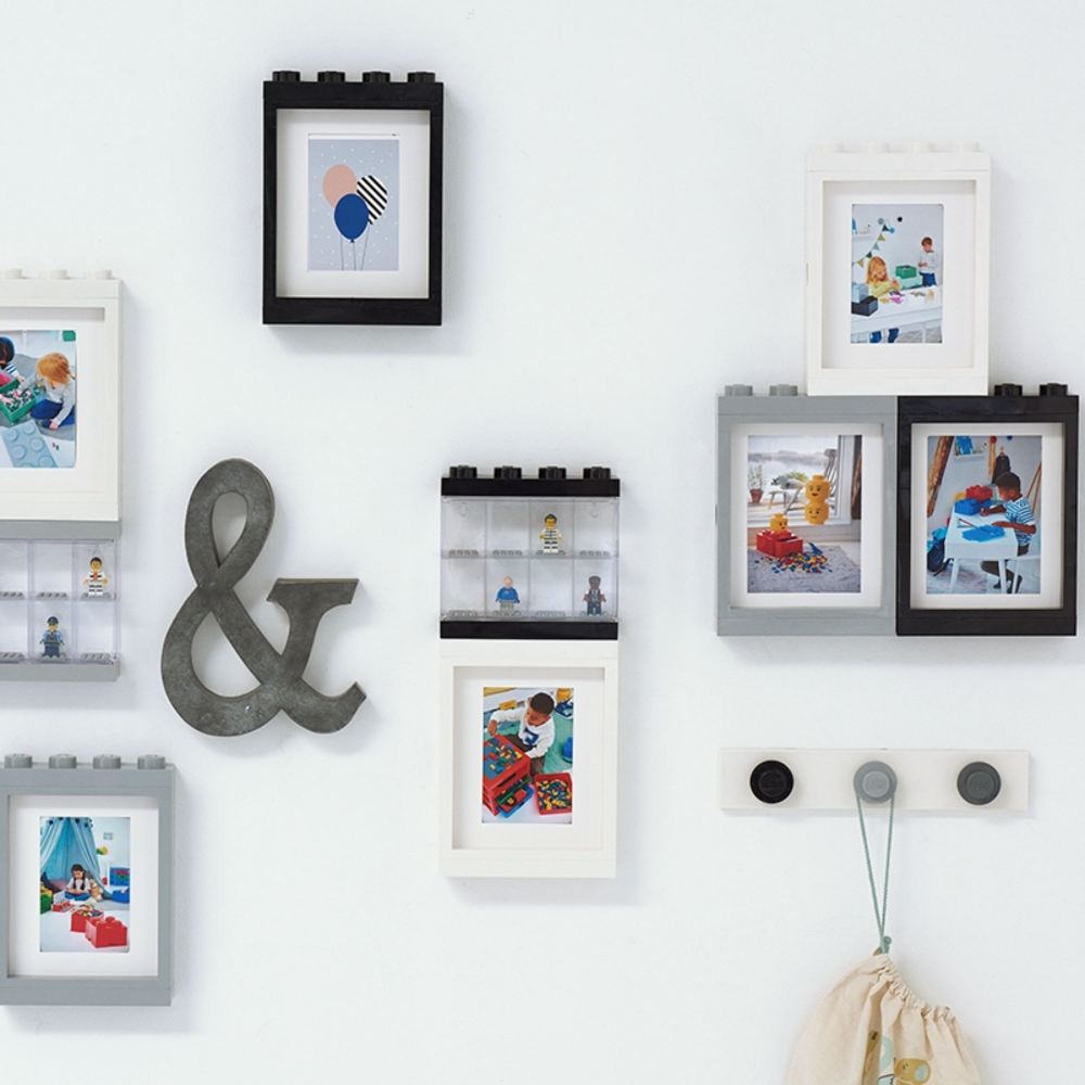 Lego® wall hanger
