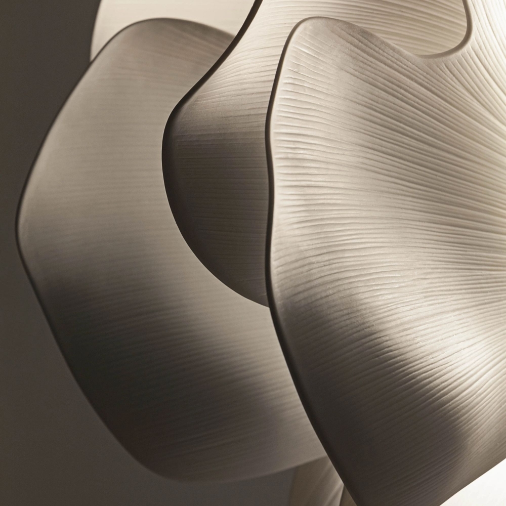 Lladrò Nightbloom Table Lamp