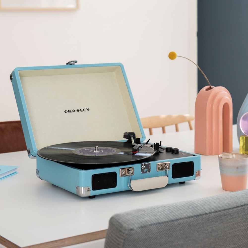 Crosley Cruiser Plus Bluetooth Turntable