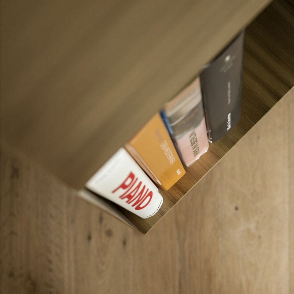 Mogg Contenitore da parete Cellula angolo chiuso