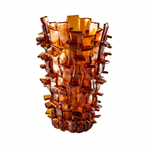 Scopri Vaso Ritagli h 30 cm Ø 22 cm e tutta la collezione di Venini su newpop il più innovativo e-commerce di Home Design.