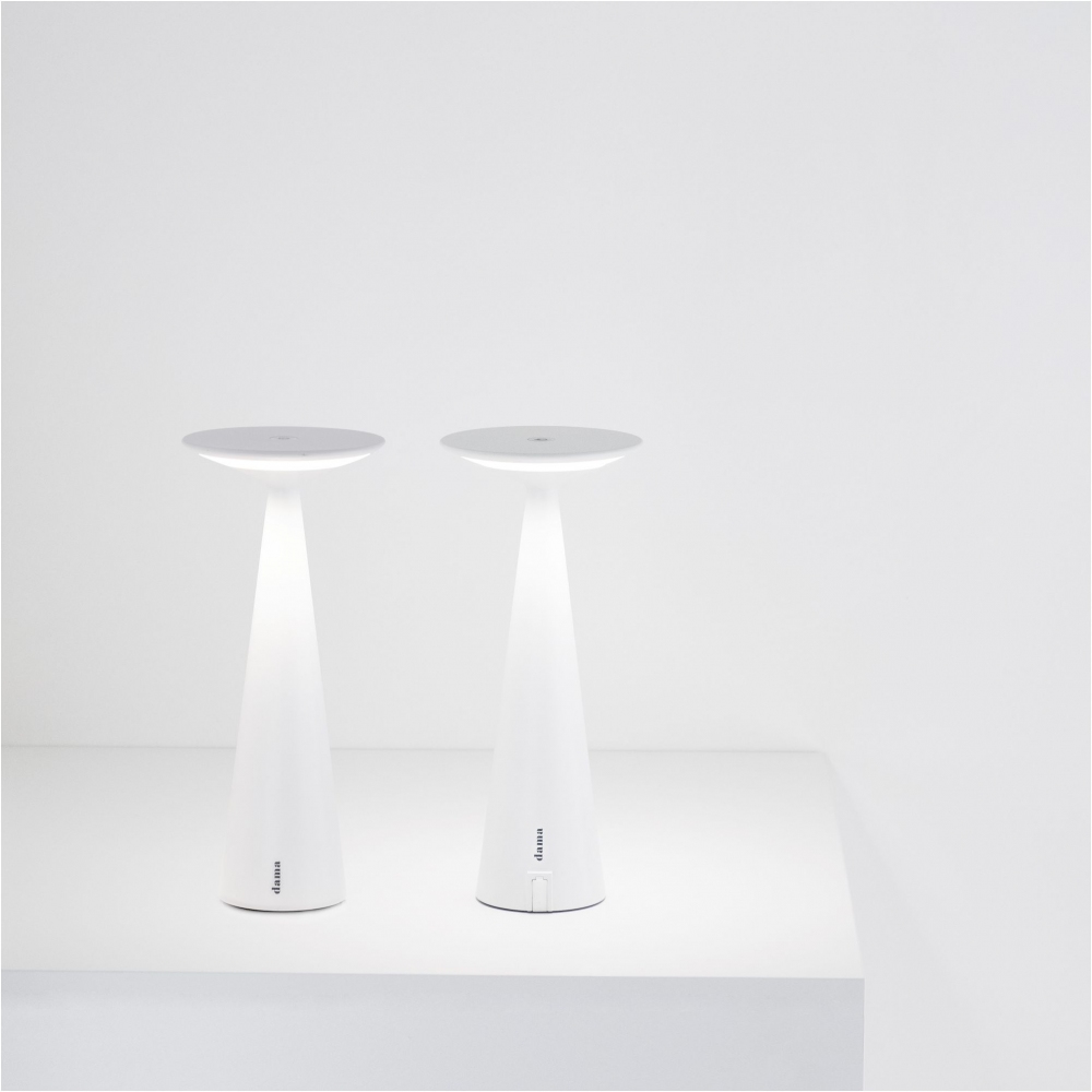 Zafferano Lampada da tavolo Dama Pro USB Led ricaricabile