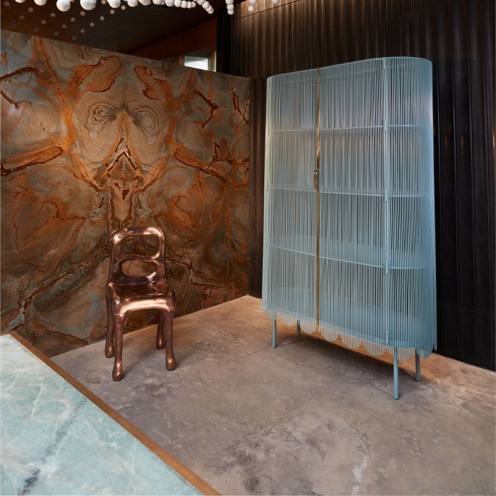 Scarlet Splendour Armadio contenitore Strings