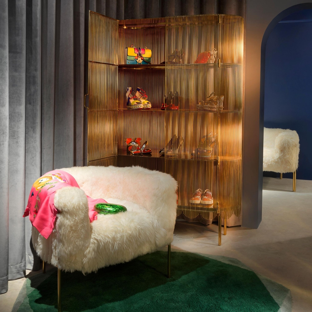 Scarlet Splendour Armadio contenitore Strings