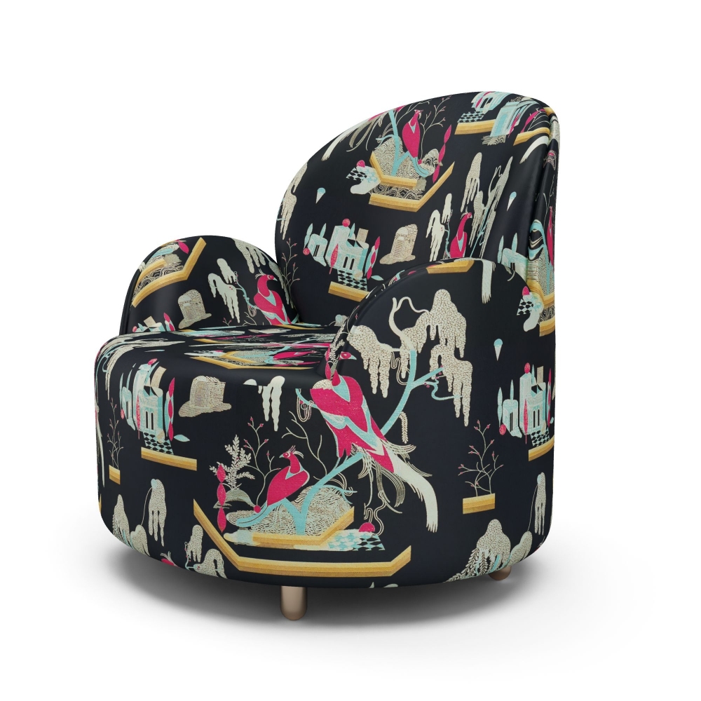 Scarlet Splendour Poltrona Strings