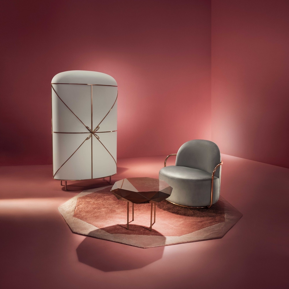 Scarlet Splendour Sedia lounge Orion - 88 Secrets collection