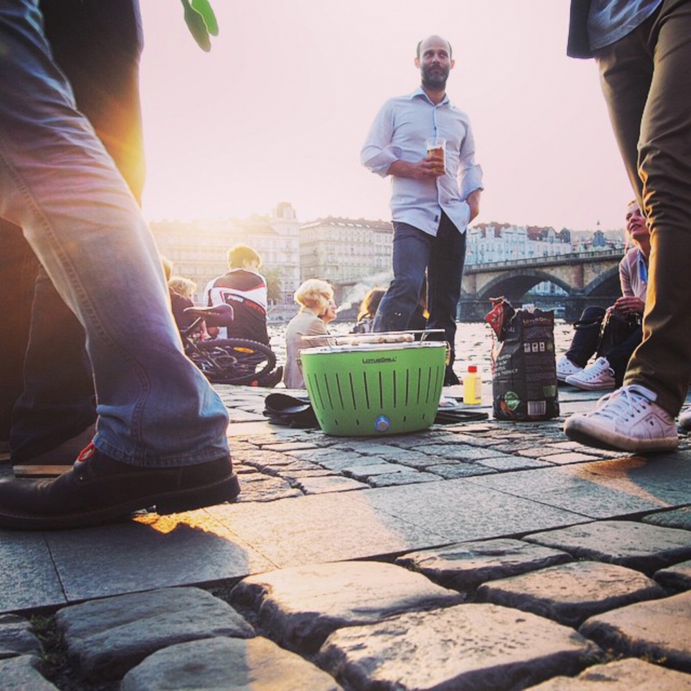 Barbecue A Carbone Lotusgrill Usb