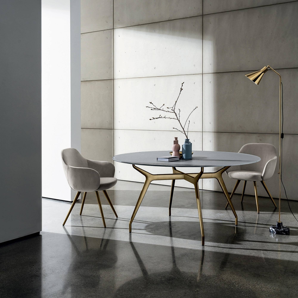 Sovet Arkos 4-leg round table