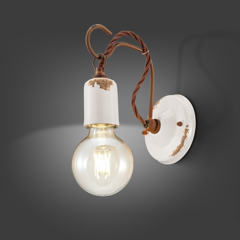 Ferroluce Lampada da parete Vintage C665