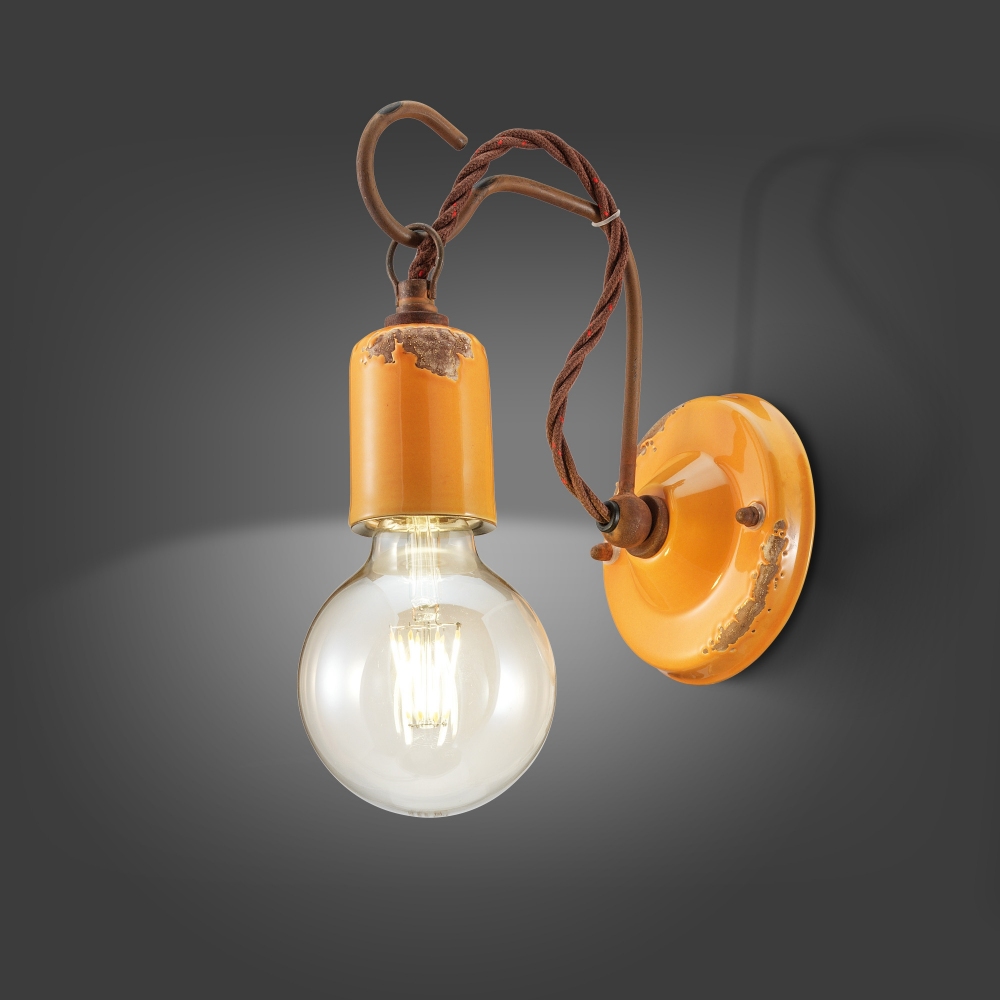 Ferroluce Lampada da parete Vintage C665