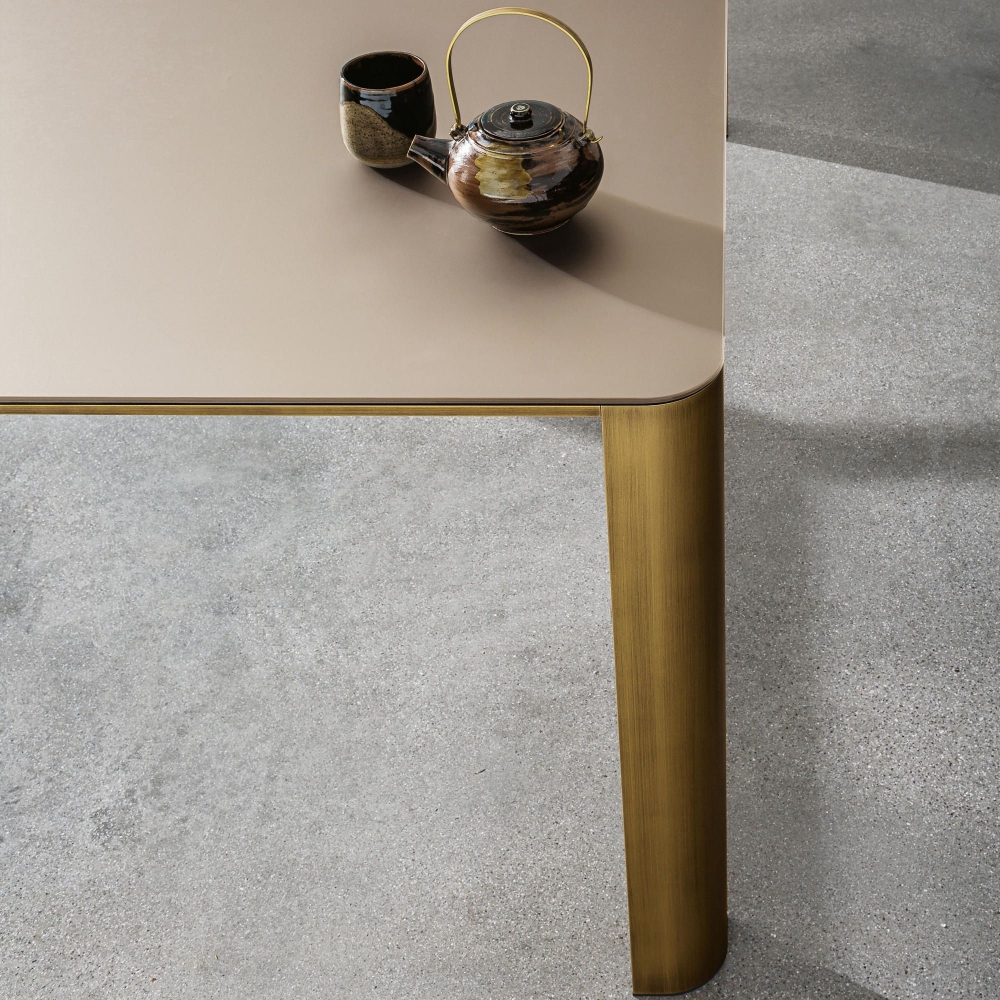 Sovet Kodo Square table cm. 140x140x74h