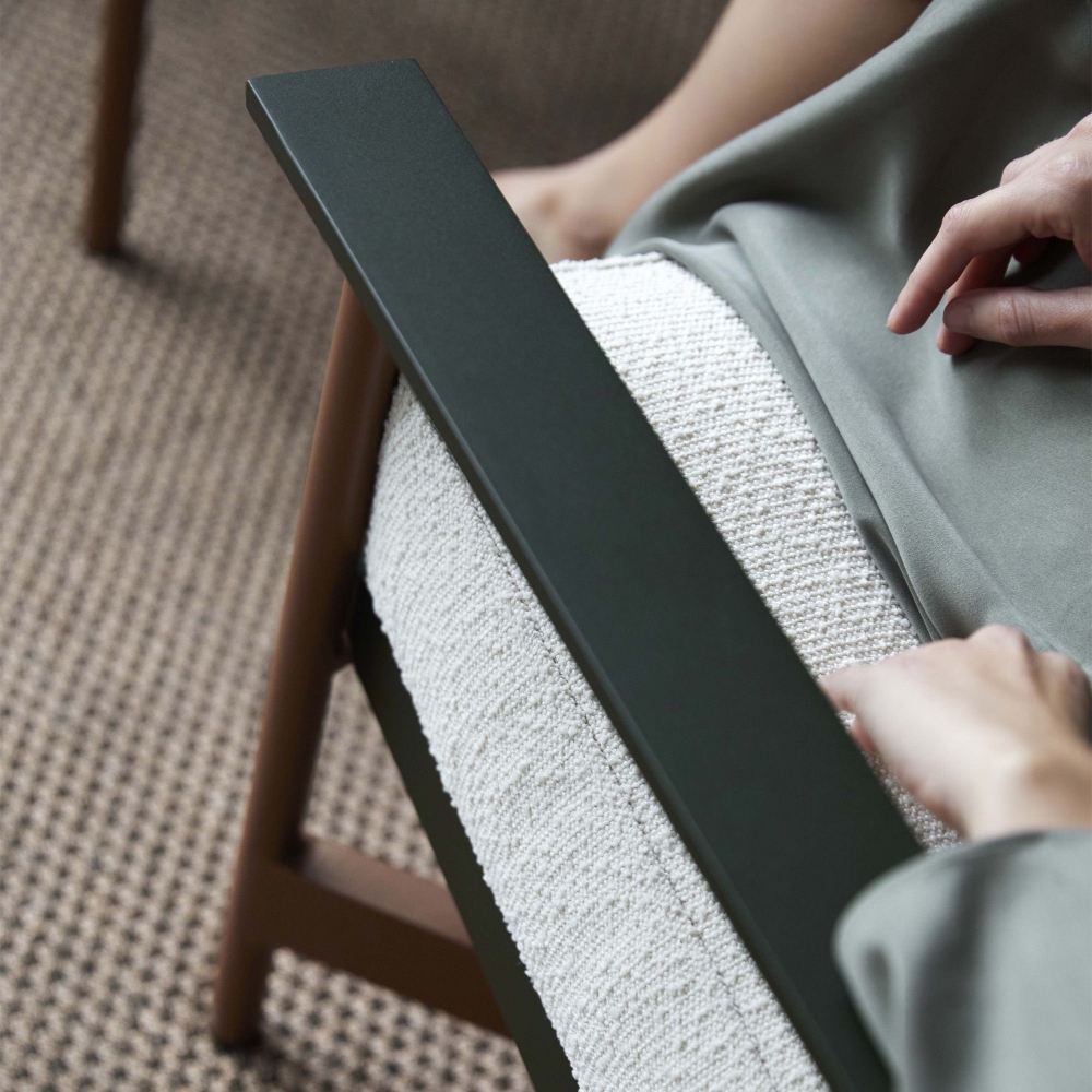 Gandia Blasco Onde club Armchair