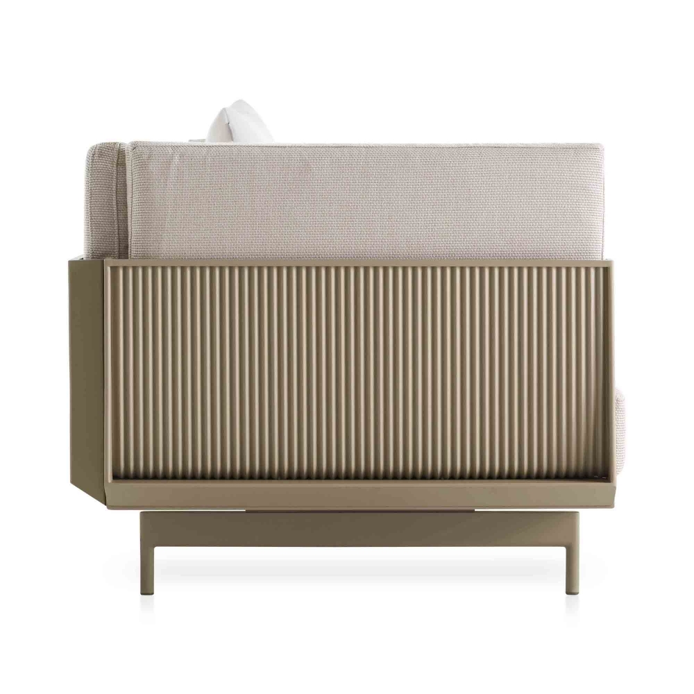Gandia Blasco Onde 2 seater outdoor sofa