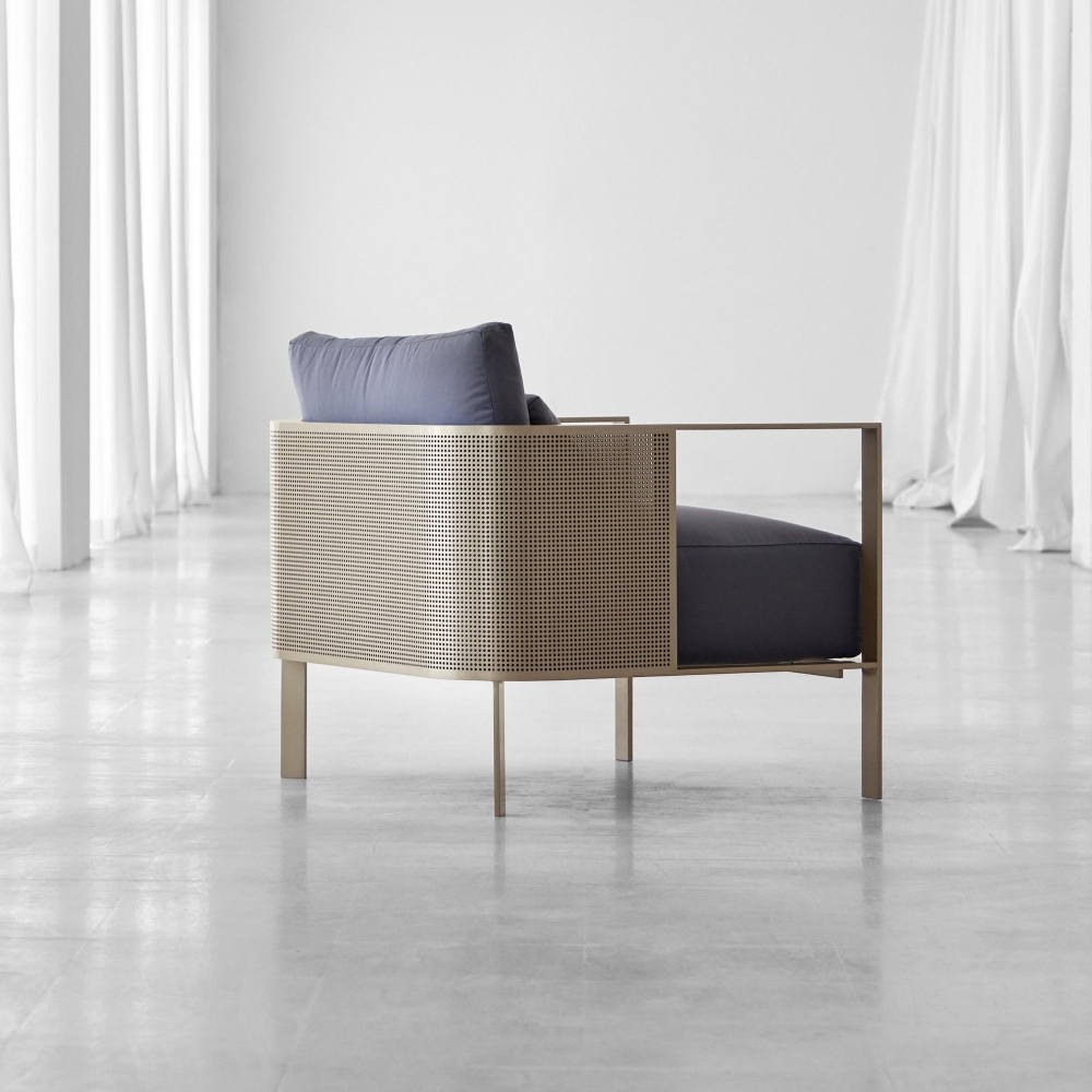 Gandia Blasco Solanas lounge outdoor armchair