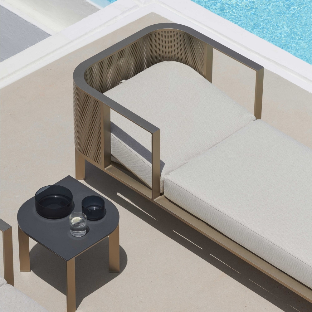 Gandia Blasco Solanas outdoor coffee table cm. 45x45